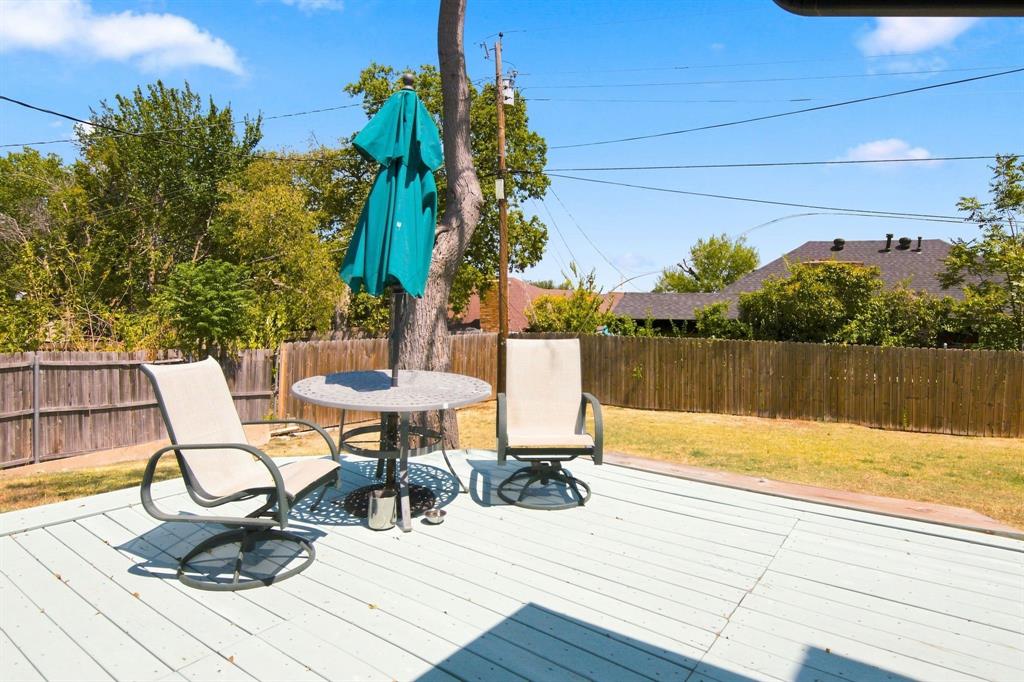 2420 Timberlake Drive Property Photo 23