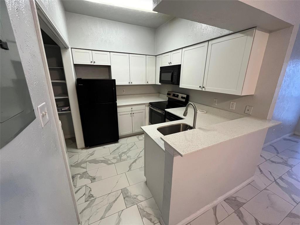 501 Arbor Creek Drive Property Photo 19