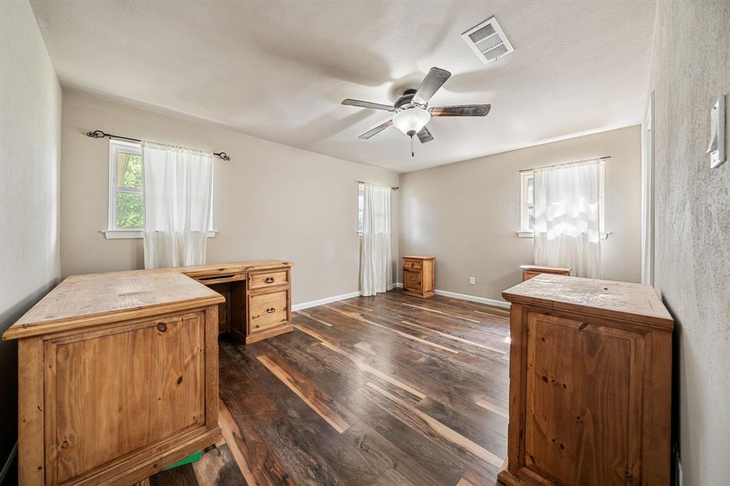 1217 W Redbud Drive Property Photo 20