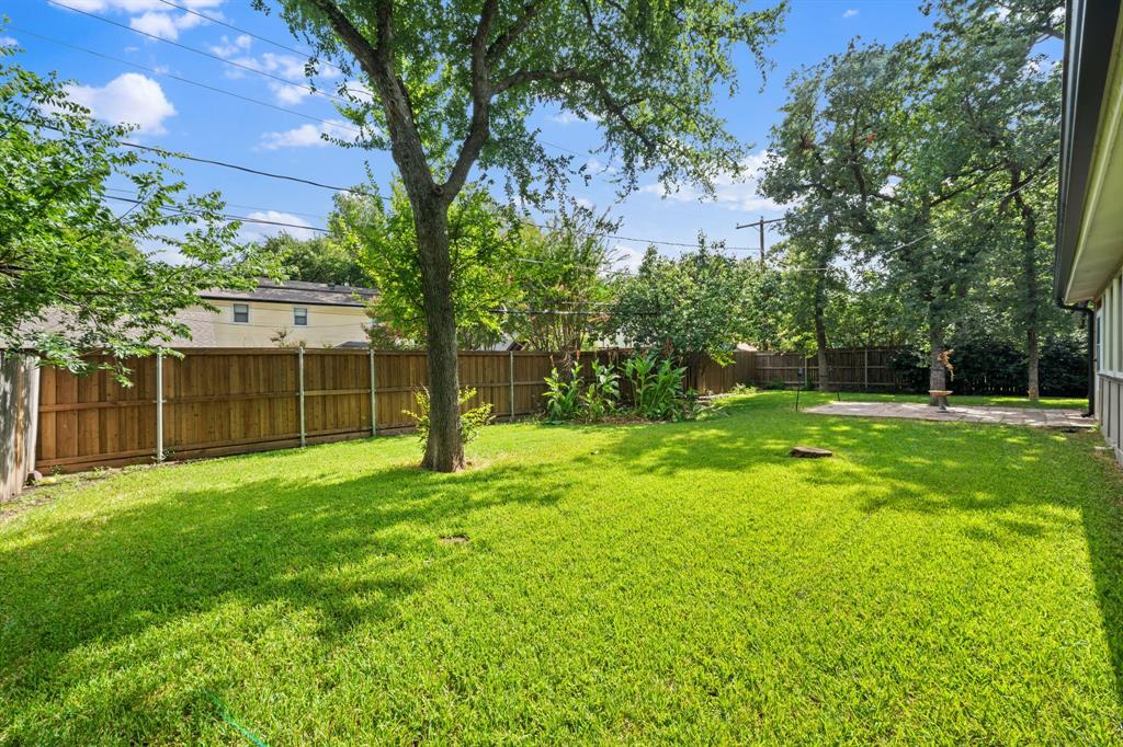 1217 W Redbud Drive Property Photo 37