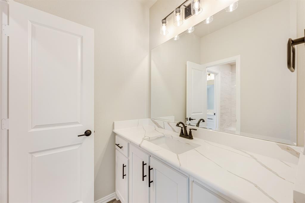 2415 Cornwall Lane Property Photo 33
