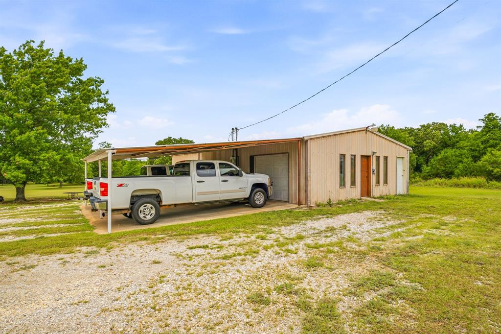 7835 N Us Highway 377 Property Photo 29