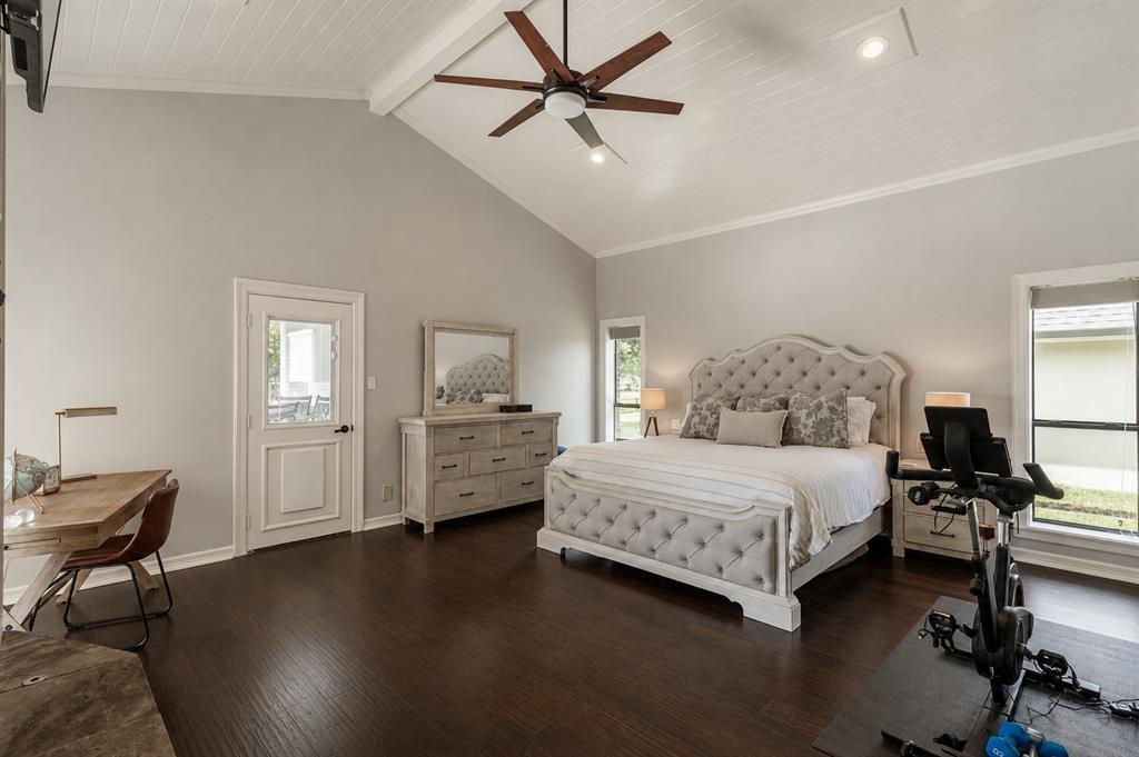 6500 Hollytree Circle Property Photo 17
