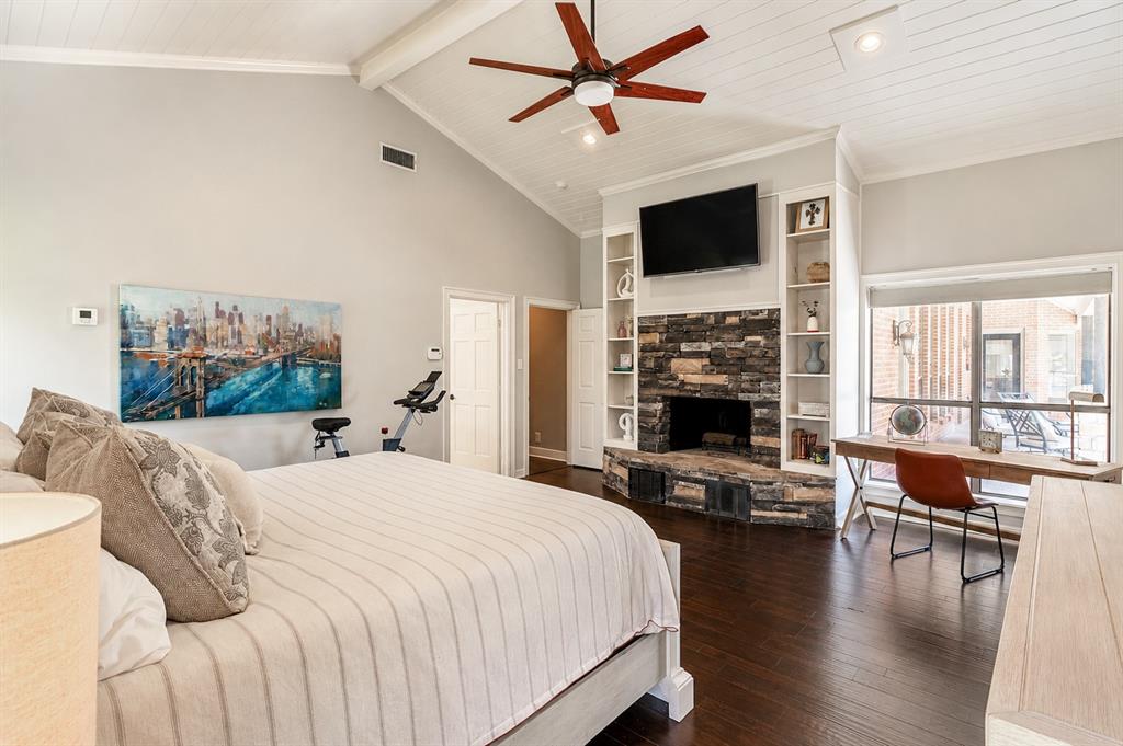 6500 Hollytree Circle Property Photo 18