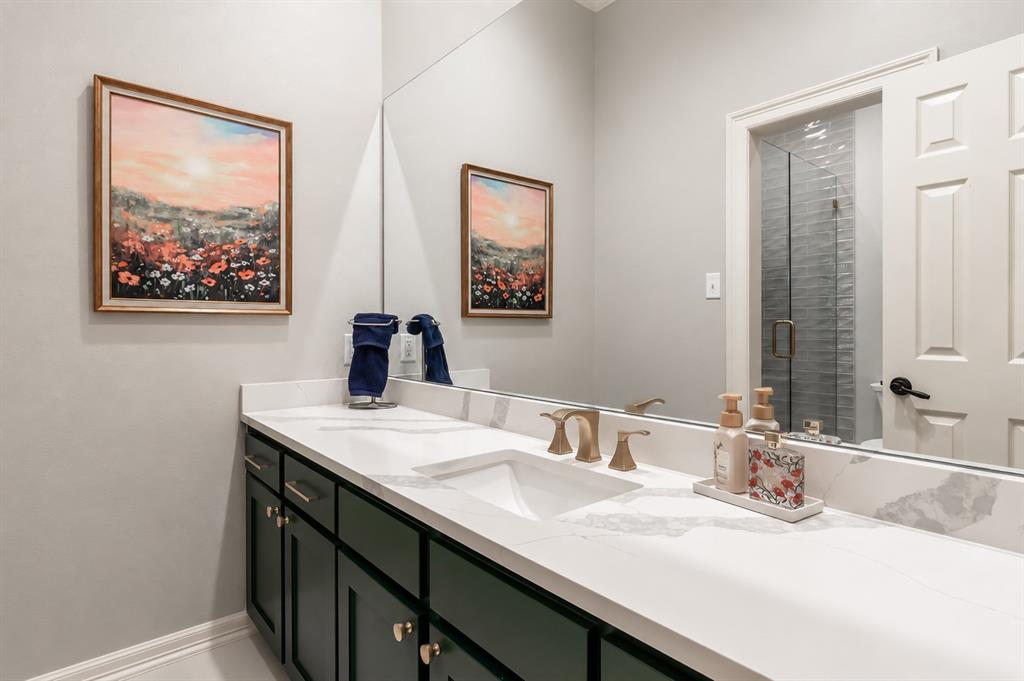 6500 Hollytree Circle Property Photo 24