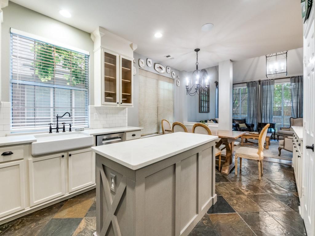 2452 Dockside Property Photo 6