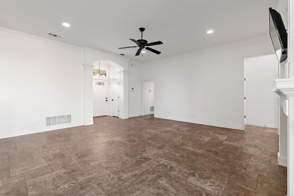 5014 Cypress Property Photo 17