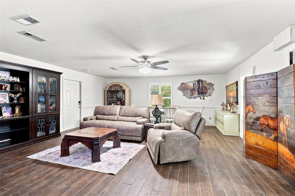 4111 Fm 2862 Property Photo 9