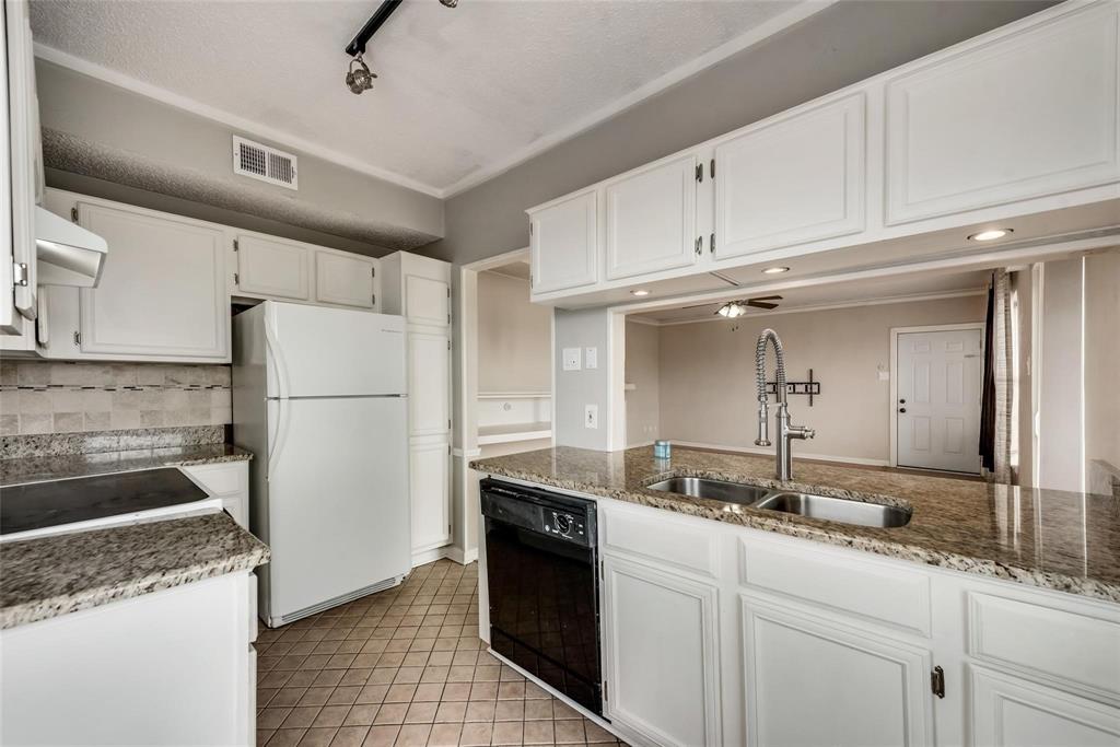 8750 Park Lane C-136 Property Photo 9
