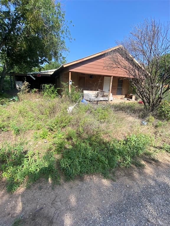 1311 N Blanco Street Property Photo 2