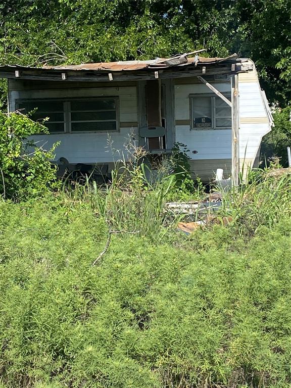 1311 N Blanco Street Property Photo 5