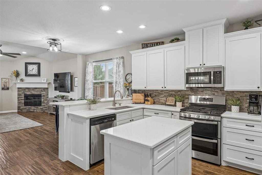 2313 Twilight Star Drive Property Photo 1