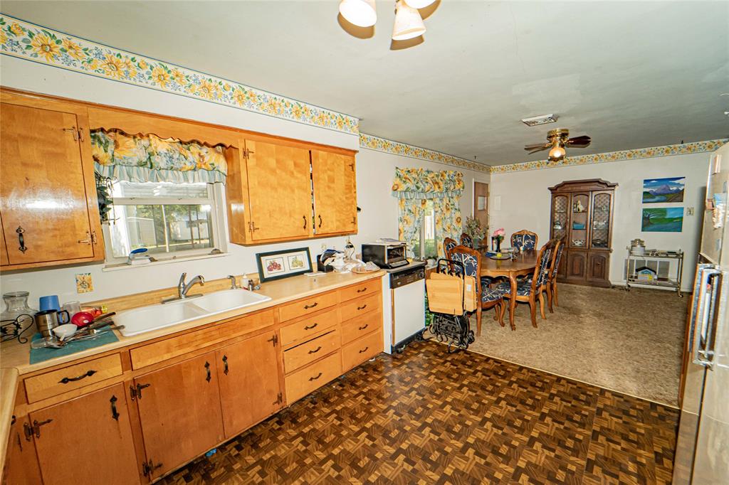 204 Fm 209 Property Photo 12