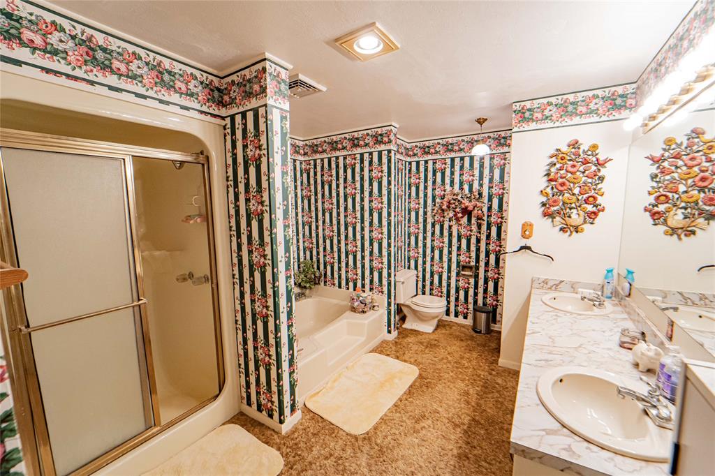 204 Fm 209 Property Photo 17