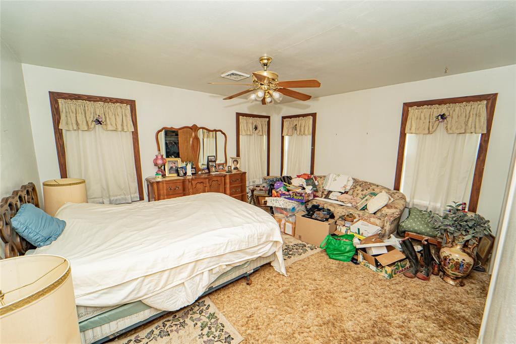 204 Fm 209 Property Photo 21