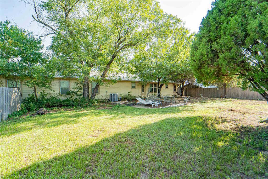 204 Fm 209 Property Photo 32