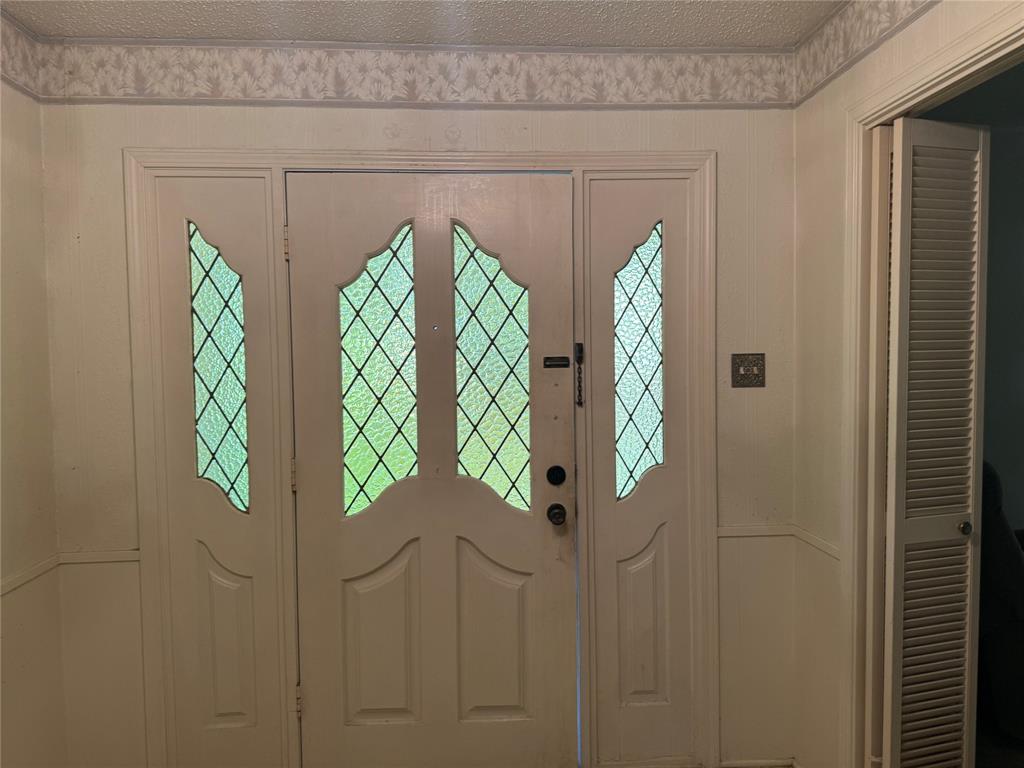 200 Medallion Circle Property Photo 5