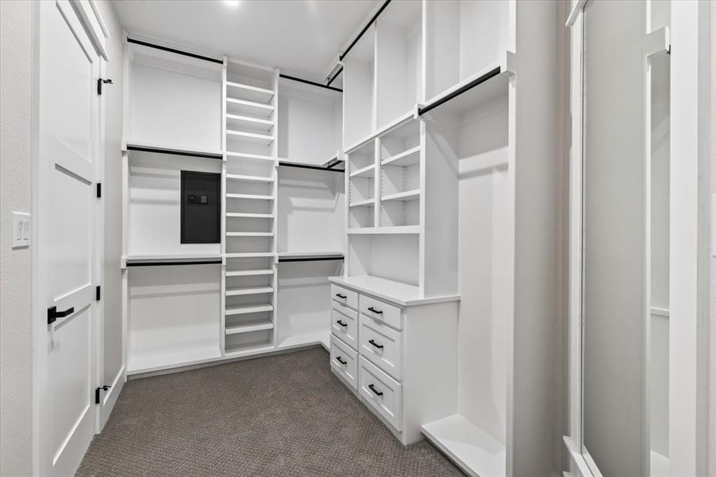 4604 Sapphire Way Property Photo 25