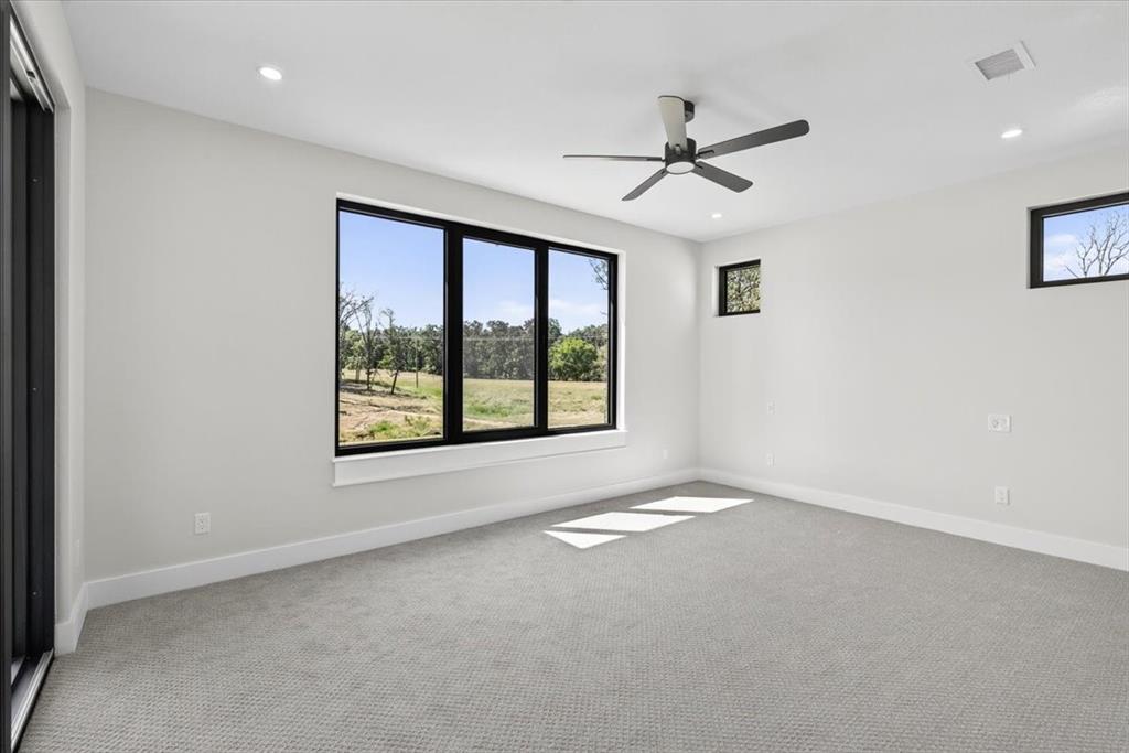 4604 Sapphire Way Property Photo 26
