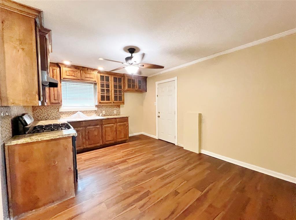 4236 Comanche Street Property Photo 4
