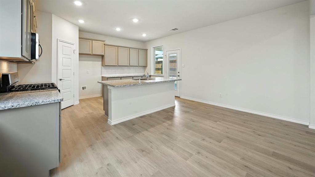 4254 Zayan Drive Property Photo 22