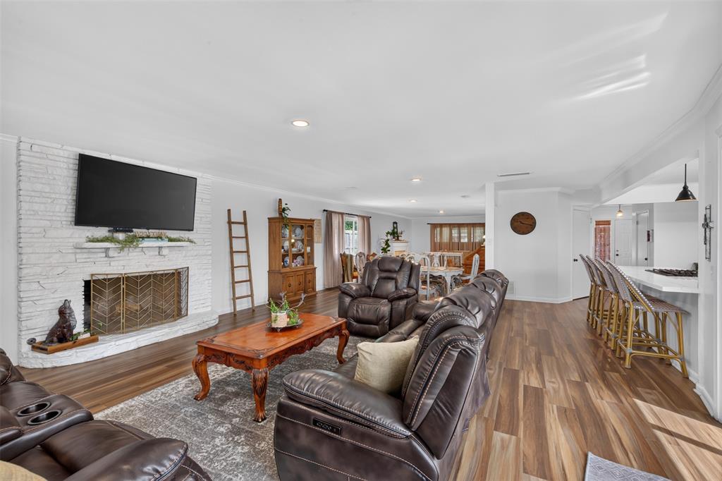 253 Pierremont Road Property Photo 6