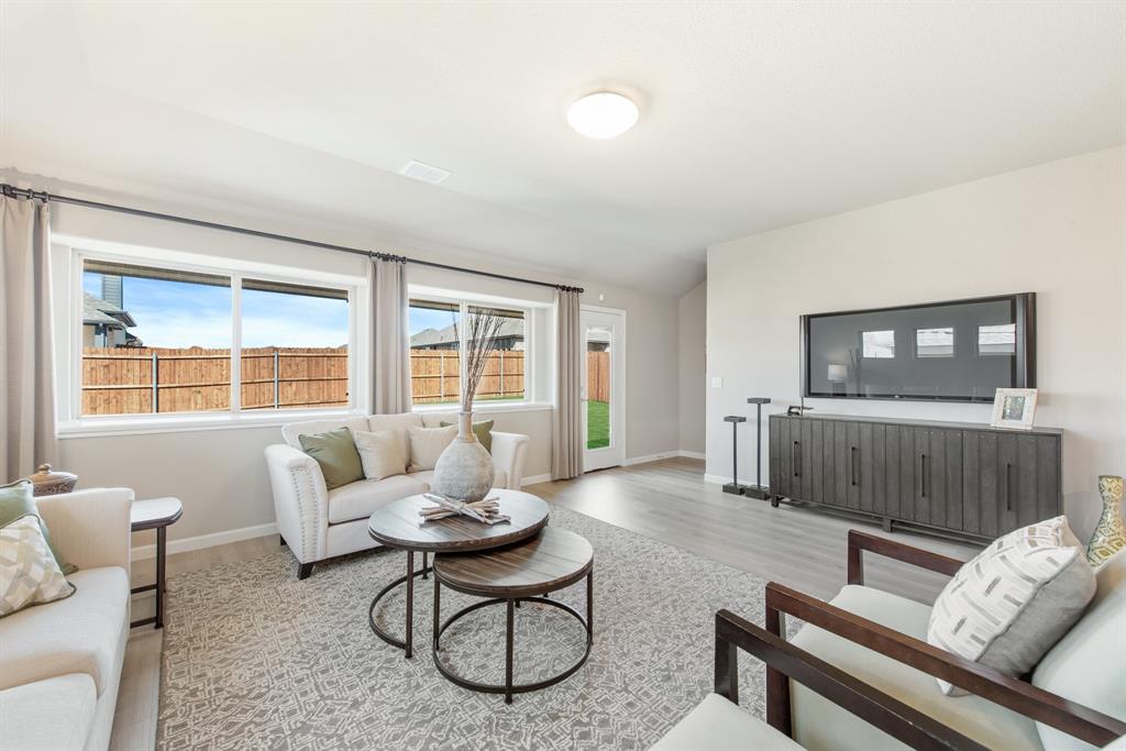 1009 Raptor Road Property Photo 15