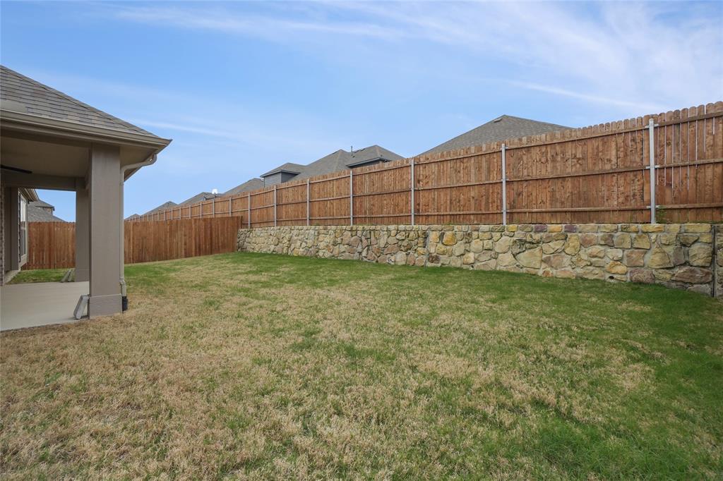 9100 Amistad Lane Property Photo 33