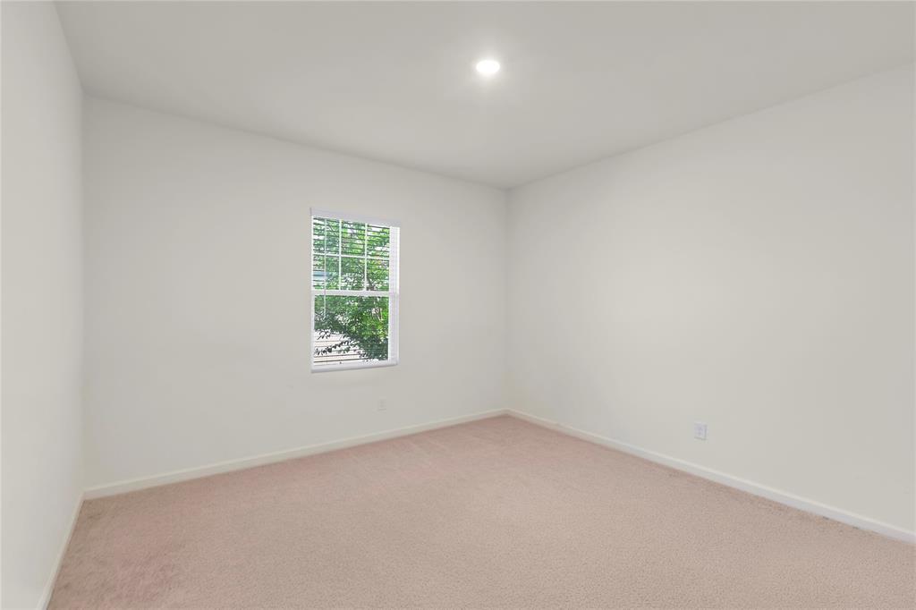 4929 Knob Drive Property Photo 5