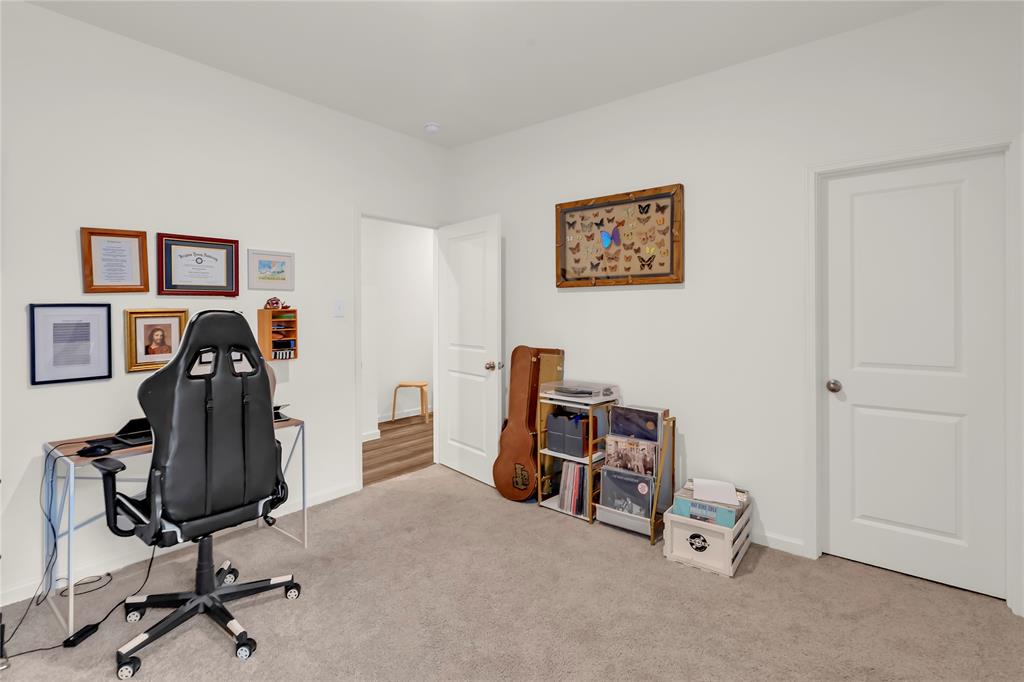 4929 Knob Drive Property Photo 10