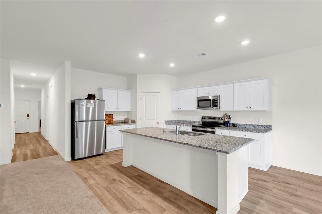4929 Knob Drive Property Photo 16