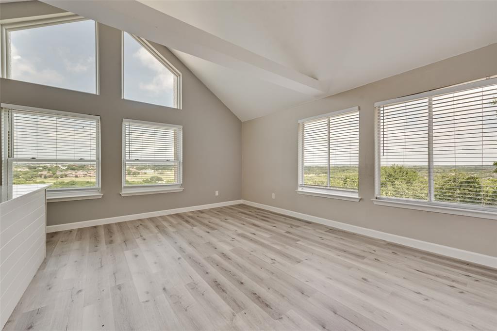 1803 Old Oak Property Photo 9