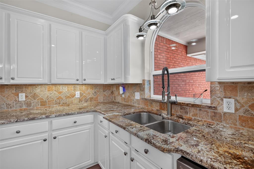 532 Parklane Drive Property Photo 12