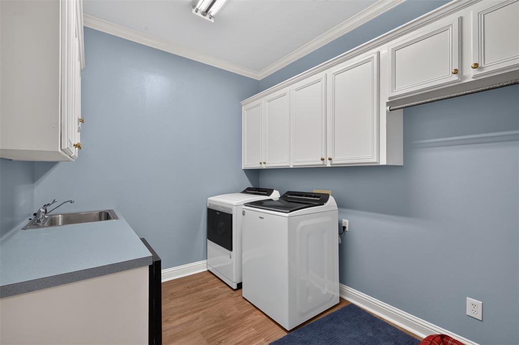 532 Parklane Drive Property Photo 30