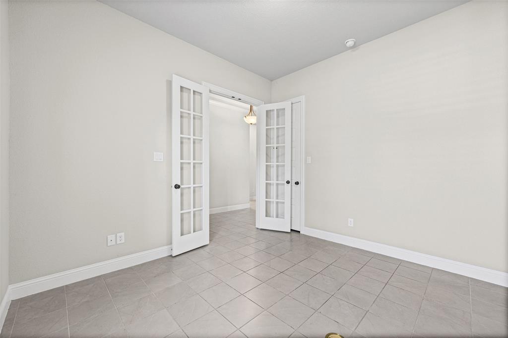 3200 Tail Water Drive Property Photo 10
