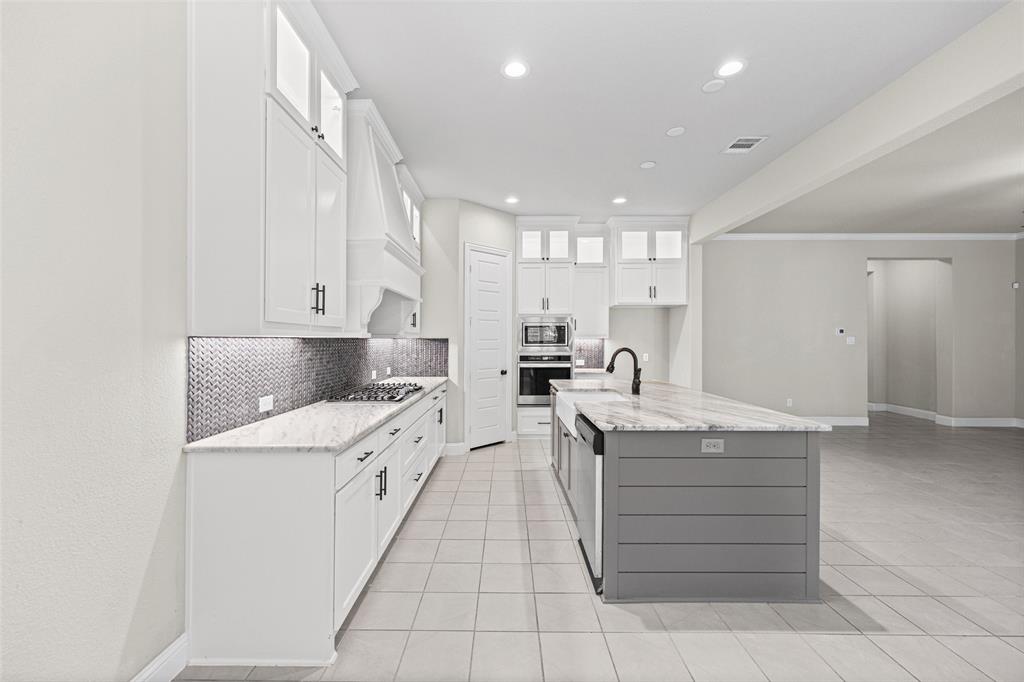 3200 Tail Water Drive Property Photo 18