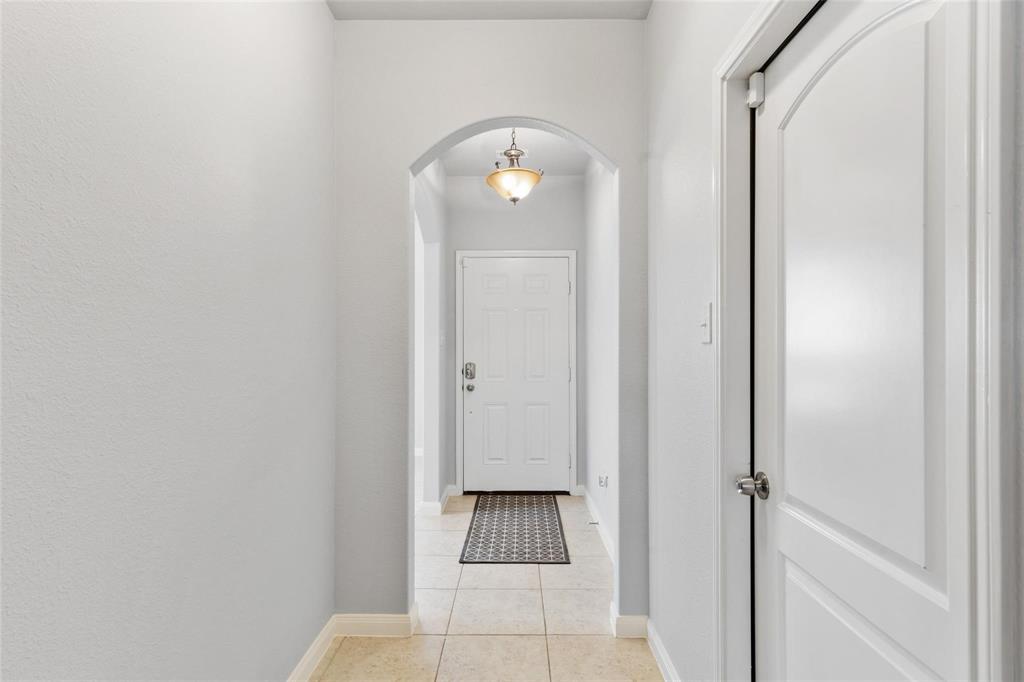 6041 Spring Ranch Drive Property Photo 3