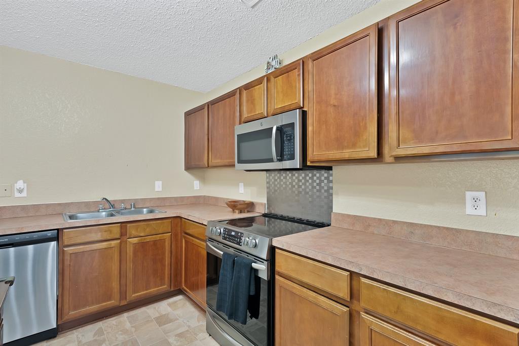 3372 Mojave Drive Property Photo 14