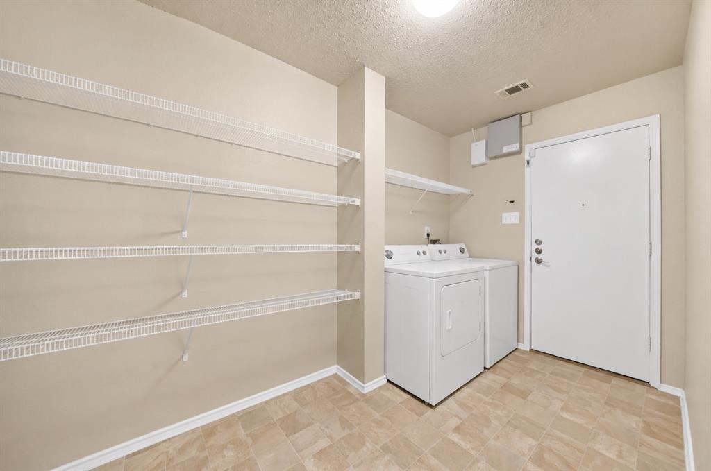 3372 Mojave Drive Property Photo 15