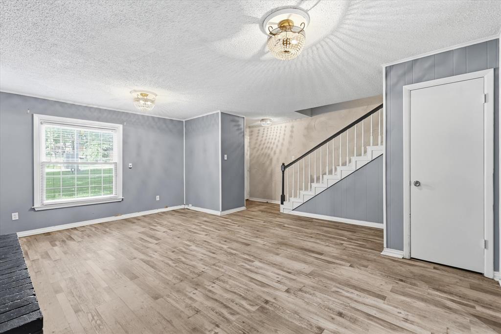 981 Chateau Valee Circle Property Photo 6