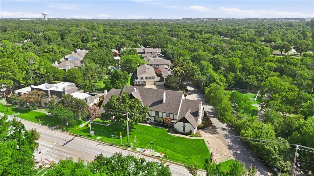 981 Chateau Valee Circle Property Photo 40