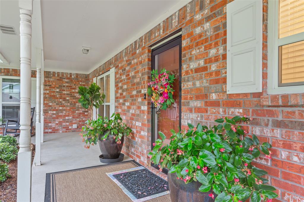 643 Sunnyvale Lane Property Photo 7