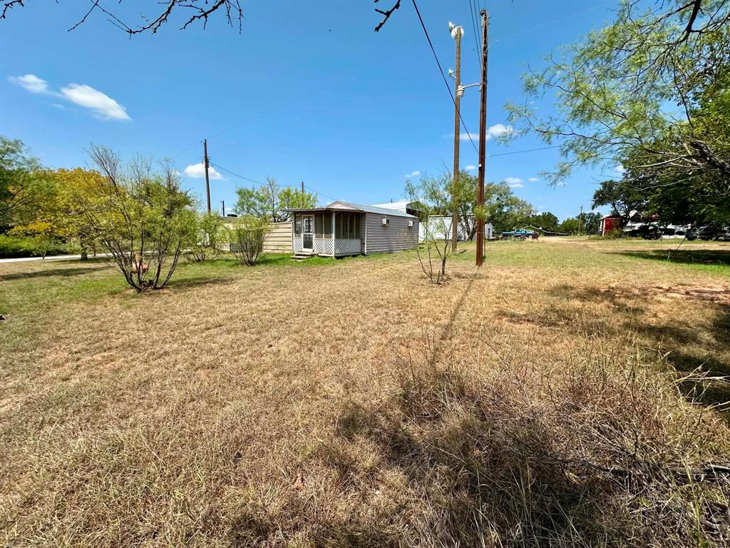 366 Saint Kitts Rd Property Photo 13