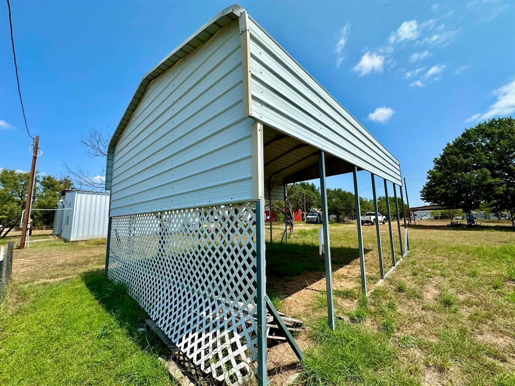 366 Saint Kitts Rd Property Photo 17