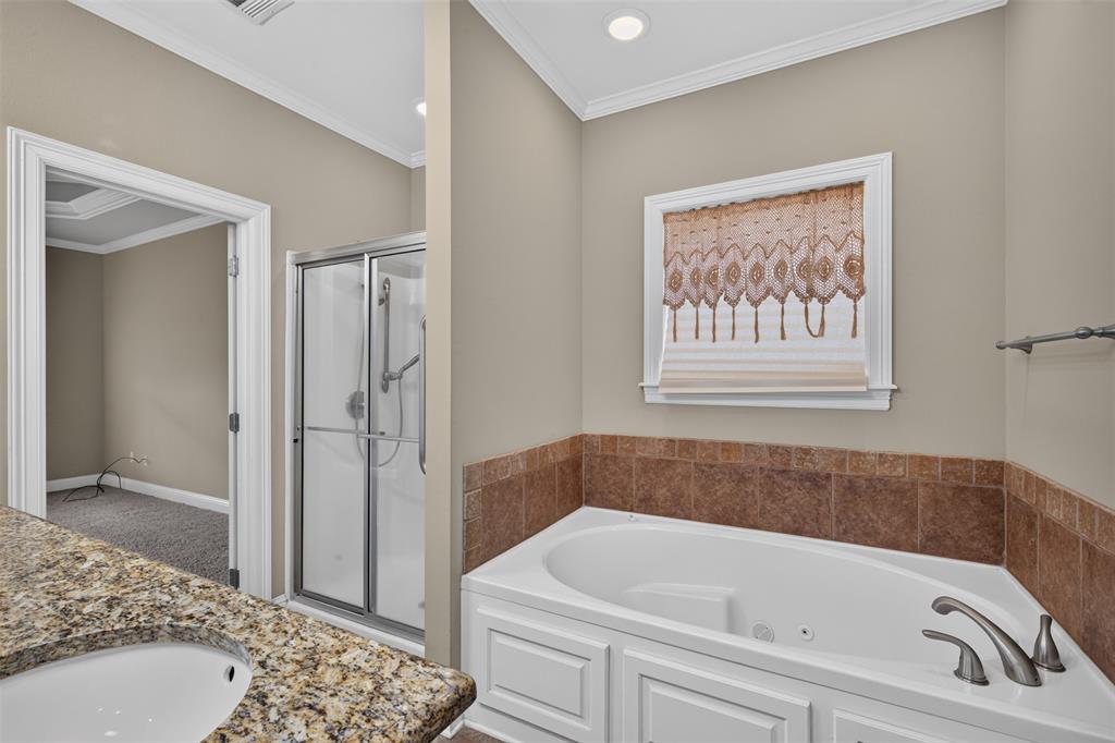 2140 Burgundy Ridge Drive Property Photo 21