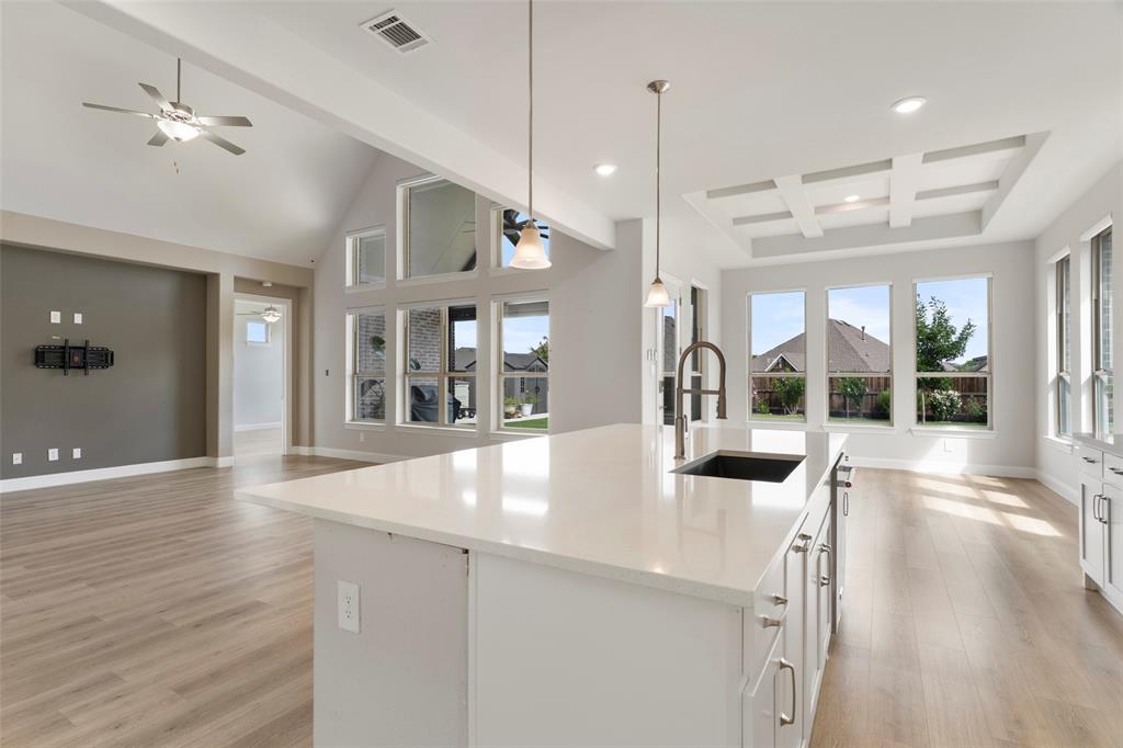 1421 Devotion Row Property Photo 14