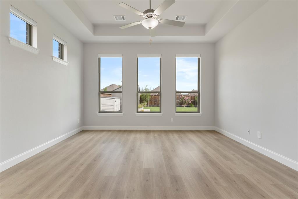 1421 Devotion Row Property Photo 15