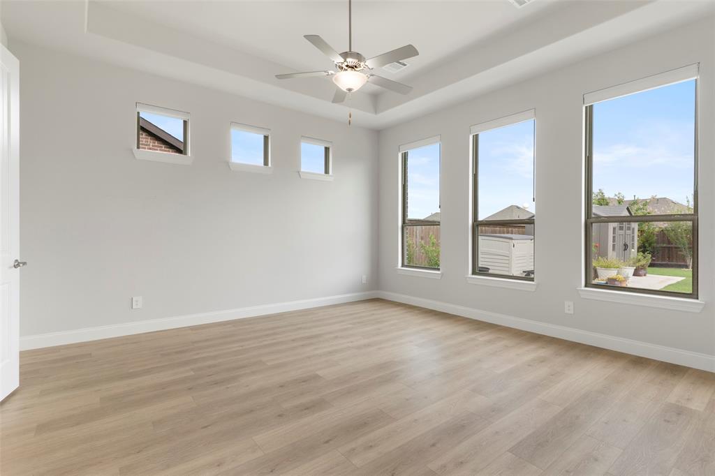 1421 Devotion Row Property Photo 16