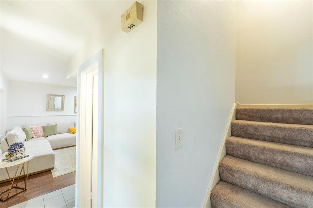 7504 Riverbrook Drive Property Photo 10