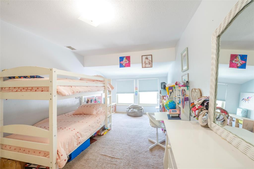 7504 Riverbrook Drive Property Photo 14